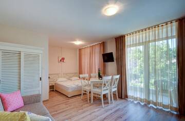 Фото номера Номер-студио (для 2 взрослых и 1 ребенка) Апарт-отели Aparthotel Dawn Park г. Солнечный Берег 12