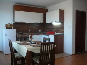 Фото номера Апартаменты с 1 спальней Апарт-отели Yassen Holiday Village г. Солнечный Берег 5