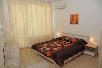 Фото номера Апартаменты с 1 спальней Апарт-отели Yassen Holiday Village г. Солнечный Берег 8