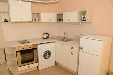 Фото номера Апартаменты в пентхаусе Апарт-отели Yassen Holiday Village г. Солнечный Берег 3