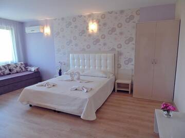 Фото номера Номер-студио Отель Relax Holiday Complex &amp; Spa г. Солнечный Берег 2
