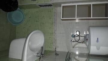 Фото номера Апартаменты эконом-класса с 1 спальней и балконом Апарт-отели Global Ville Apartcomplex г. Солнечный Берег 6