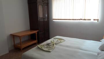 Фото номера Апартаменты эконом-класса с 1 спальней и балконом Апарт-отели Global Ville Apartcomplex г. Солнечный Берег 13