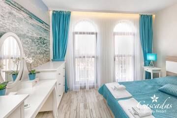 Фото номера Апартаменты Делюкс с 1 спальней Апарт-отели Cascadas Family Resort г. Солнечный Берег 5
