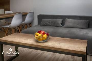 Фото номера Апартаменты Делюкс с 2 спальнями Апарт-отели Cascadas Family Resort г. Солнечный Берег 4