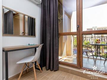 Фото номера Номер-студио Делюкс Апарт-отели Cascadas Family Resort г. Солнечный Берег 4