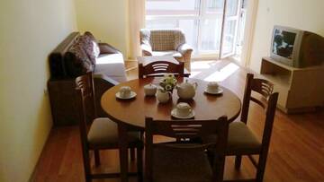 Фото номера Апартаменты с 1 спальней и балконом Отель Hotel Darius г. Солнечный Берег 4