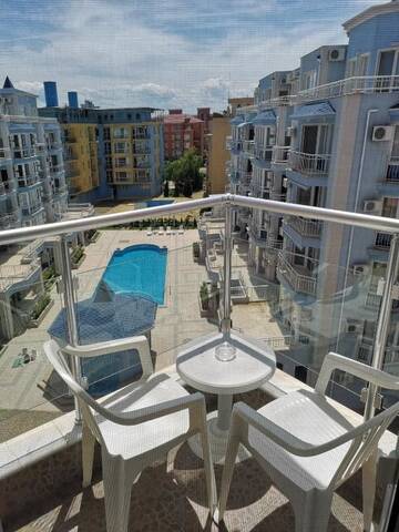 Фото номера Семейный номер-студио с балконом Апарт-отели Rose Garden Omax Hotel Apartments г. Солнечный Берег 27