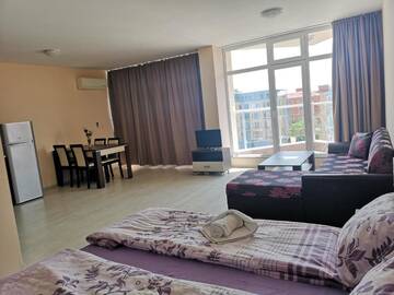 Фото номера Семейный номер-студио с балконом Апарт-отели Rose Garden Omax Hotel Apartments г. Солнечный Берег 4