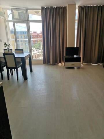Фото номера Семейный номер-студио с балконом Апарт-отели Rose Garden Omax Hotel Apartments г. Солнечный Берег 6