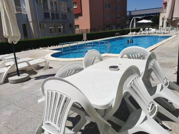 Фото номера Номер-студио «Гранд» у бассейна Апарт-отели Rose Garden Omax Hotel Apartments г. Солнечный Берег 4