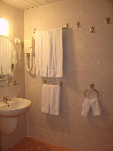Фото номера Люкс с 1 спальней и балконом (для 4 взрослых) Отель Hotel Klisura г. Солнечный Берег 5