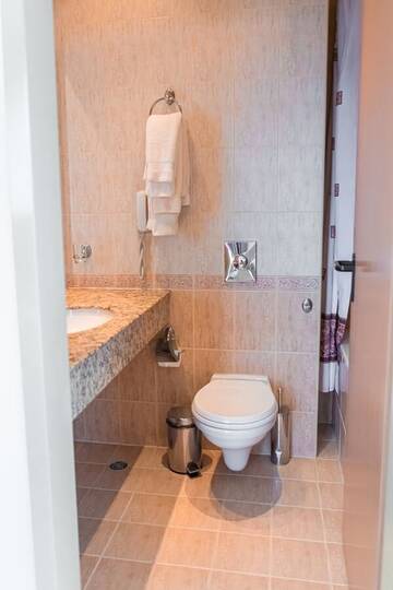 Фото номера Полулюкс Отель Hotel Avenue г. Солнечный Берег 5