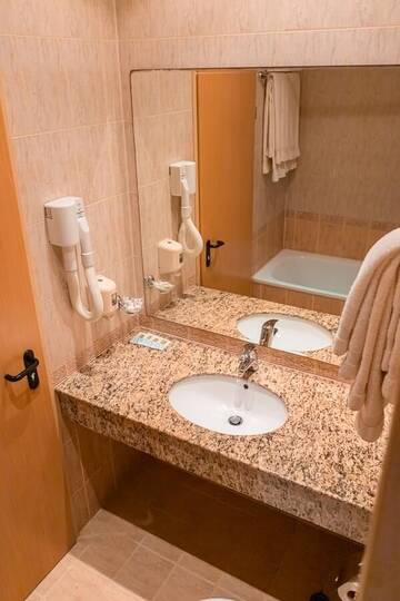 Фото номера Полулюкс Отель Hotel Avenue г. Солнечный Берег 4