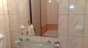 Фото номера Улучшенный двухместный номер с 2 отдельными кроватями и видом на море Отель Hotel Andromeda г. Солнечный Берег 7