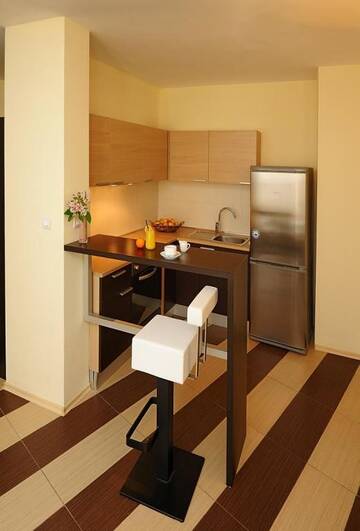 Фото номера Апартаменты с 1 спальней и видом на море Отель Hotel Heaven - Ultra All Inclusive by Asteri Hotels г. Солнечный Берег 9