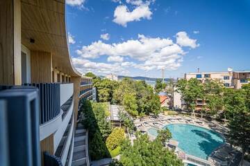 Фото номера Twin Room with Balcony (2 Adults + 1 Child) - Free Minibar &amp;amp; Parking Отель HVD Club Bor - 24 Hours Ultra All Inclusive г. Солнечный Берег 9