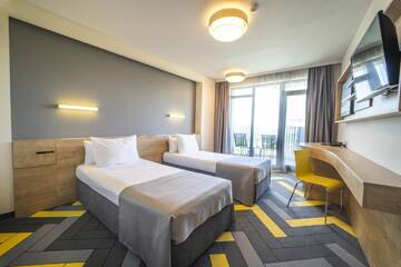 Фото номера Twin Room with Balcony (2 Adults + 1 Child) - Free Minibar &amp;amp; Parking Отель HVD Club Bor - 24 Hours Ultra All Inclusive г. Солнечный Берег 2