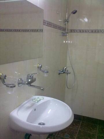 Фото номера Номер-студио (для 3 взрослых) Отель Hotel Yantra г. Солнечный Берег 7