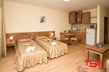 Фото номера Номер-студио с балконом (для 3 взрослых) Апарт-отели TSB Sunny Victory Apartments г. Солнечный Берег 10