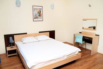 Фото номера Апартаменты с 1 спальней и видом на море Апарт-отели Favorit Aparthotel г. Солнечный Берег 23