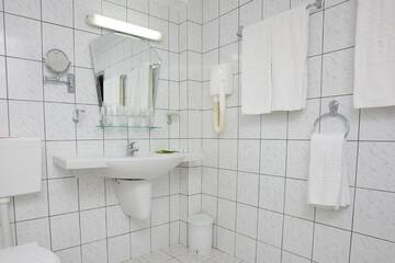 Фото номера Двухместный номер с 2 отдельными кроватями (для 2 взрослых и 1 ребенка) - Все включено Отель Hotel Longoza - All Inclusive г. Солнечный Берег 11