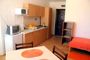 Фото номера Номер-студио Апарт-отели Apartcomplex Perla г. Солнечный Берег 65