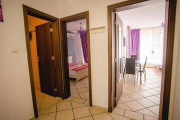 Фото номера Апартаменты с 1 спальней и балконом Апарт-отели Magnolia Garden г. Солнечный Берег 33