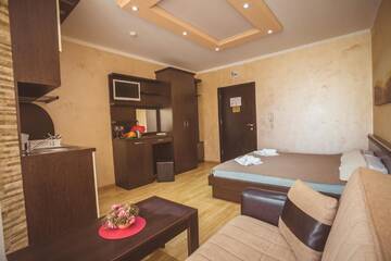 Фото номера Номер-студио (2 взрослых) с балконом Апарт-отели Bahami Residence г. Солнечный Берег 3